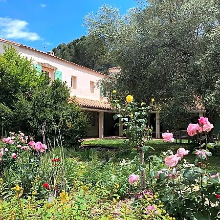 Bonheur Vallespir Bed & Breakfast 3*
